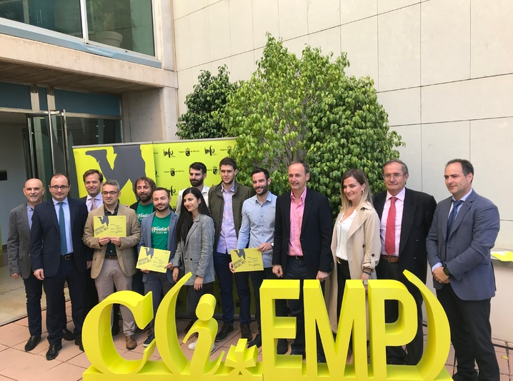 Lynx Simulations, acompañada por Ceeic, ha sido distinguida con el Premio Emprendedor del Mes del INFO